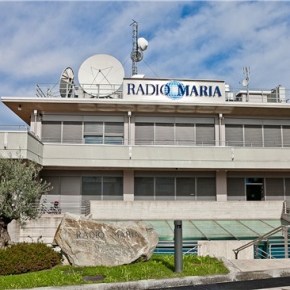 Radio Maria sbanca Facebook. L’emittente cattolica non ha rivali sul social. In vetta alla Top Brands per numero d’interazioni e nuovi&nbsp;fan