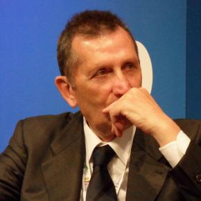 Media e pubblicità. Una lunga crisi che non finisce. Ecco come funziona il sistema in Italia. Su Il Fatto&nbsp;Quotidiano