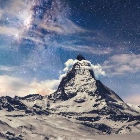 Meglio Aleppo o il Cervino. Su Vanity Fair tempesta d’insulti dai social. Il direttore si scusa: “Un momento d’imbecillità, non volevamo offendere”