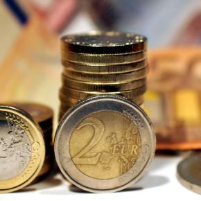 Quanto costerà ai pensionati contribuire a risanare i disastrati conti dell’Inpgi. Ecco una tabella con le quote di prelievo. Per ora è tutto&nbsp;fermo