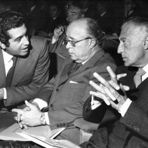 Dopo 91 anni la famiglia Agnelli perde la proprietà de La Stampa. E adesso il padrone è Carlo De&nbsp;Benedetti