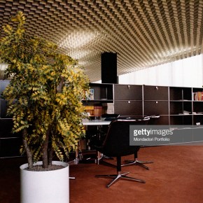 Mondadori ad un passo dalla cessione di Panorama a Belpietro. A Segrate rischiano il posto 24&nbsp;giornalisti