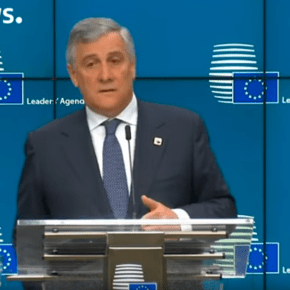 Tajani ai giornalisti italiani: “Avete fatto bene a non incontrare Di&nbsp;Maio”