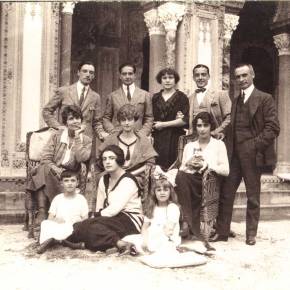 Luca Paravicini, figlio di Giulia Maria Crespi, lascia il cda di Gedi per “ragioni personali”. Il 14 maggio era morto il suo gemello in un&nbsp;incidente