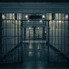 Nel 2020 arrestati 130 giornalisti nel mondo per avere comunicato “informazioni sulla crisi” generata dal Covid. Croniste in prigione: +&nbsp;30%