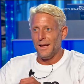 Lapo non fa sconti e attacca i giornali del fratello&nbsp;John