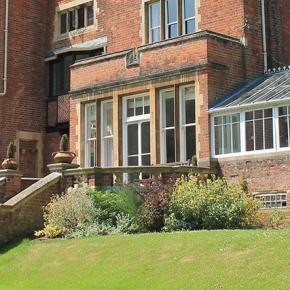 La grande crisi. Una ricerca del Reuters Institute di Oxford apre uno spiraglio e svela in anteprima i risultati di uno studio sui trend 2023 proiettati nel mondo dell’editoria europea e italiana. A Torino Cavallerizza Reale, venerdì 10&nbsp;febbraio